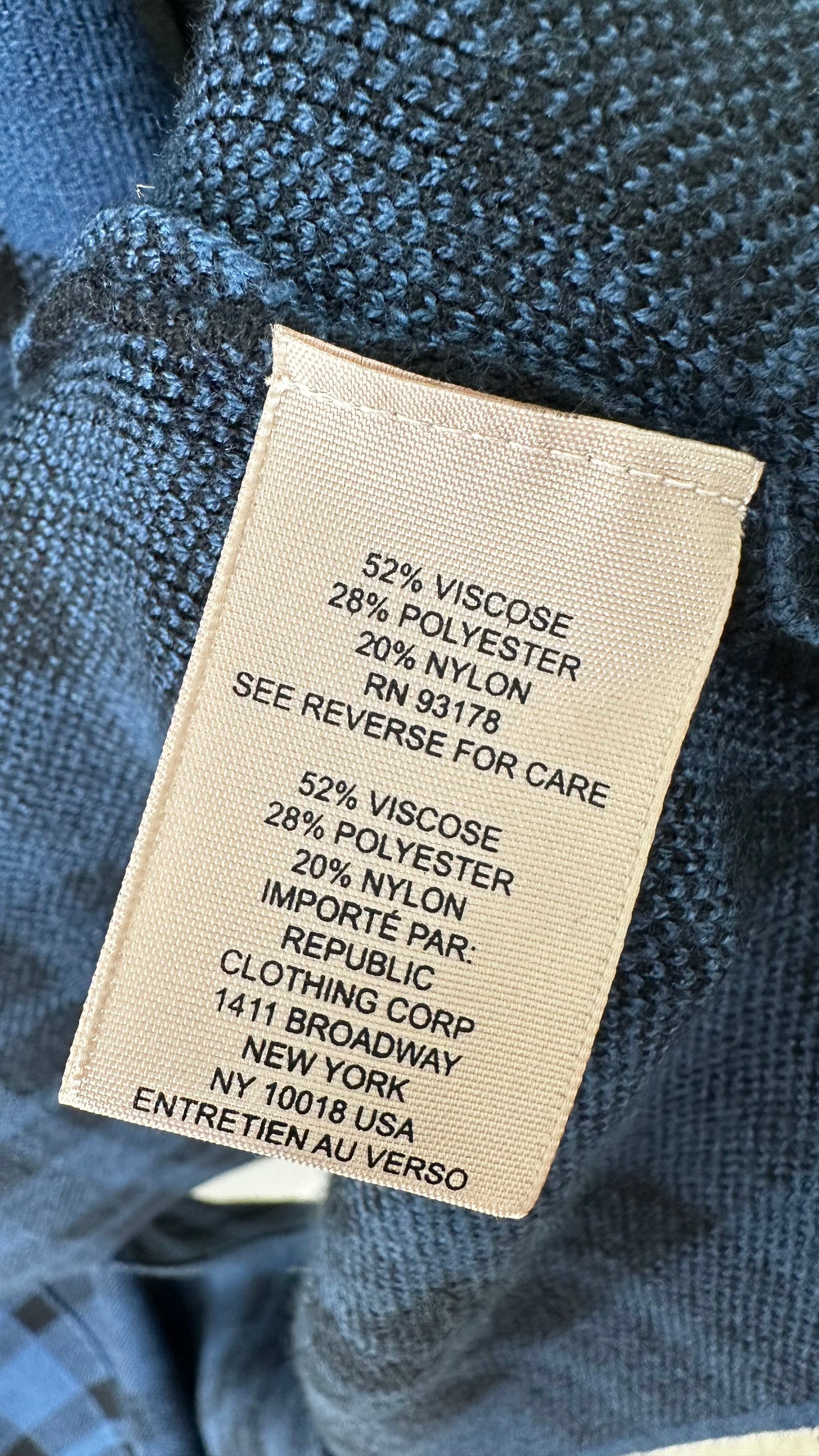 Philosophy sweater | LARGE